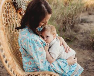 Breastfeeding toddler